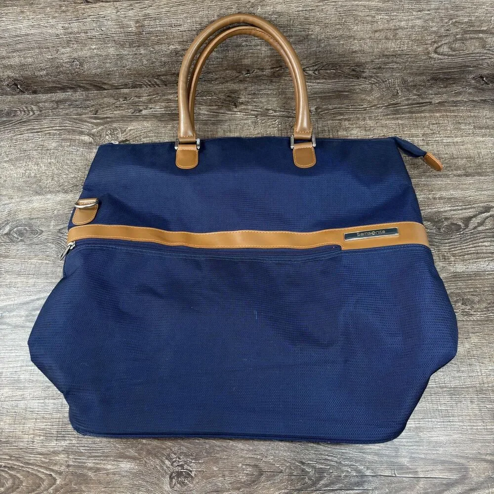 Samsonite Blue 22